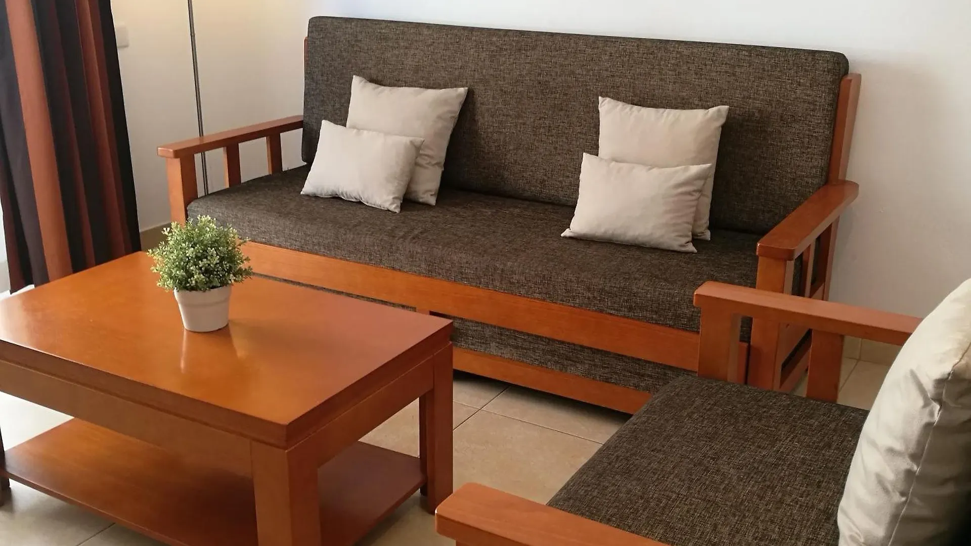Apartamentos Cabrita Olhos de Agua  Olhos de Agua (Albufeira)